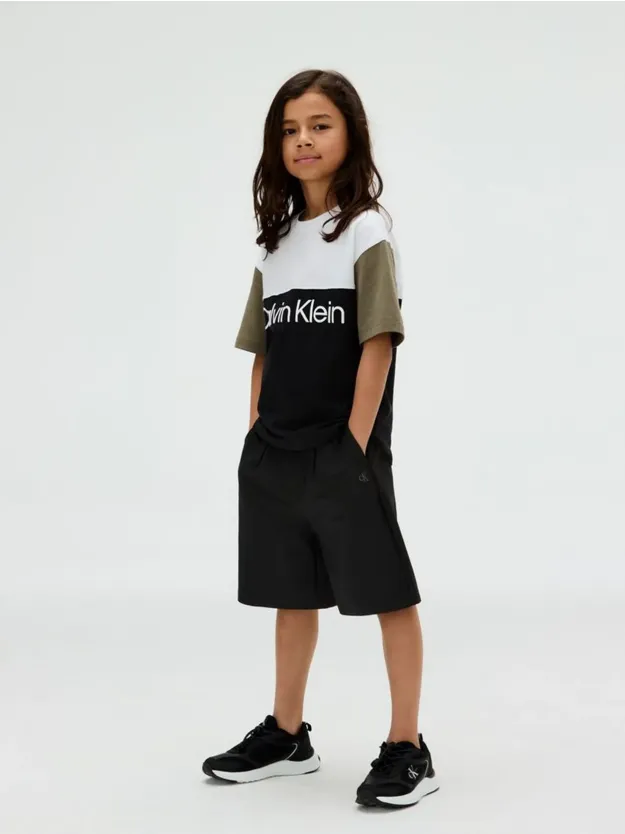 Ck Black/ Dusty Olive/ White Colourblock Logo T-Shirt