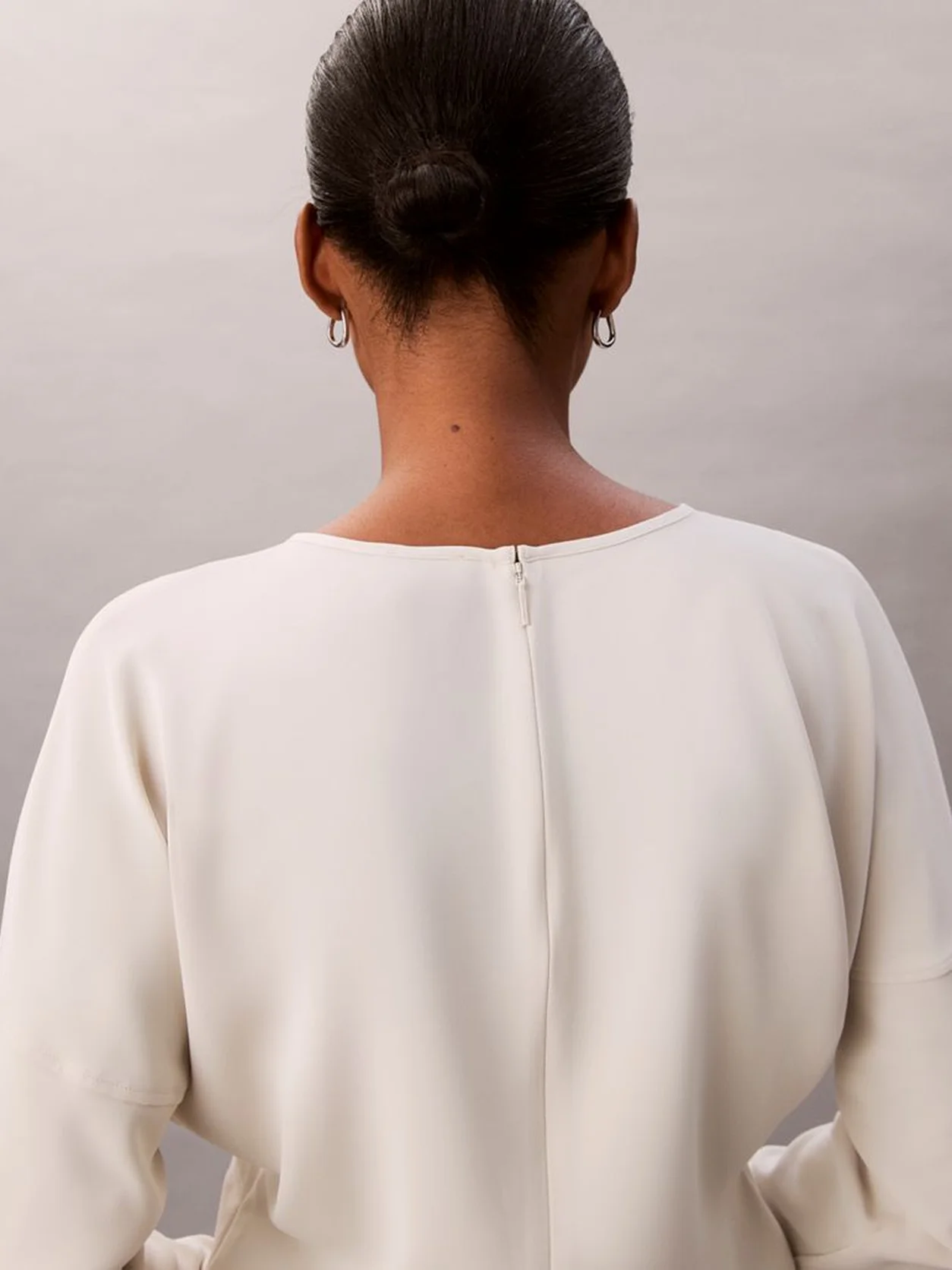 Chalk Crepe Paneled Top